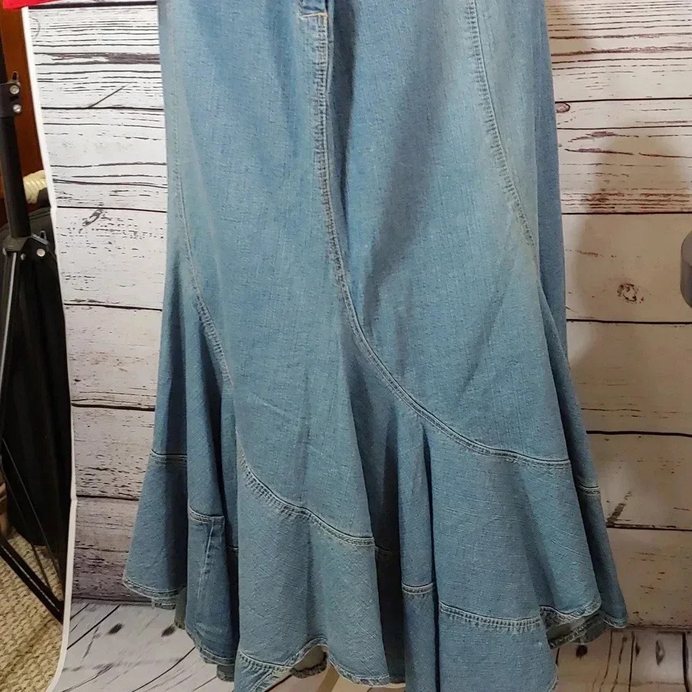 Vintage denim skirt by live a little size 10 - Picture 6 of 7